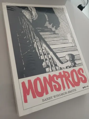 Monstros (Editora Todavia) HQ