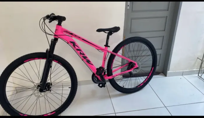 Bicicleta Aro 29 KRW Alumínio Shimano TZ 21 Vel Freio a Disco Ltx S21