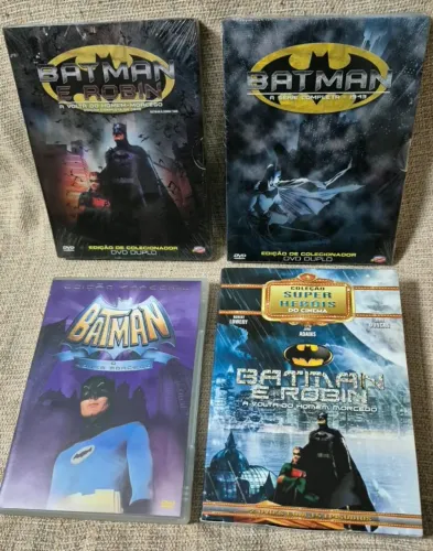 13 DVDS BATMAN
