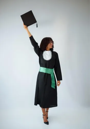 Becas Traje de Formatura