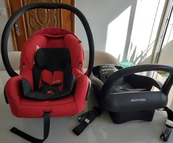 Bebê conforto Maxi-cosi Mico max com base