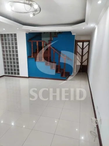 Casa à venda na Vila Santa Catarina, 4 quartos. Ideal para quem quer morar bem