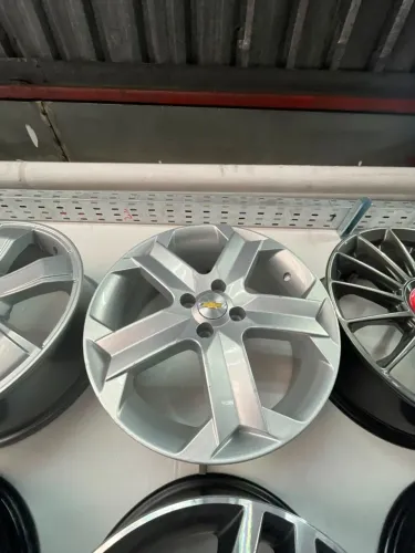 Rodas ARO 17 GM CHEVROLET