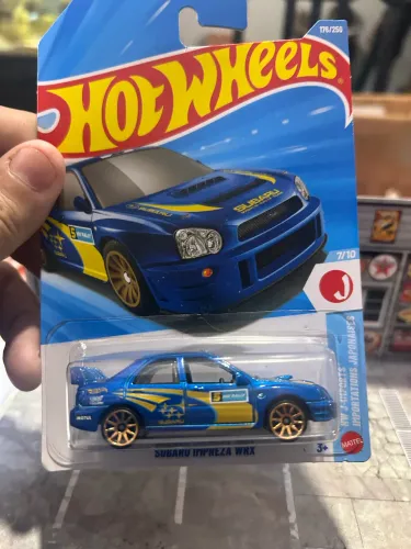 Subaru 1/64 Hotwheels