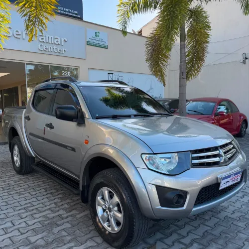 Mitsubishi L200 Triton HLS 2.4 Flex 16V CD Mec. 2016