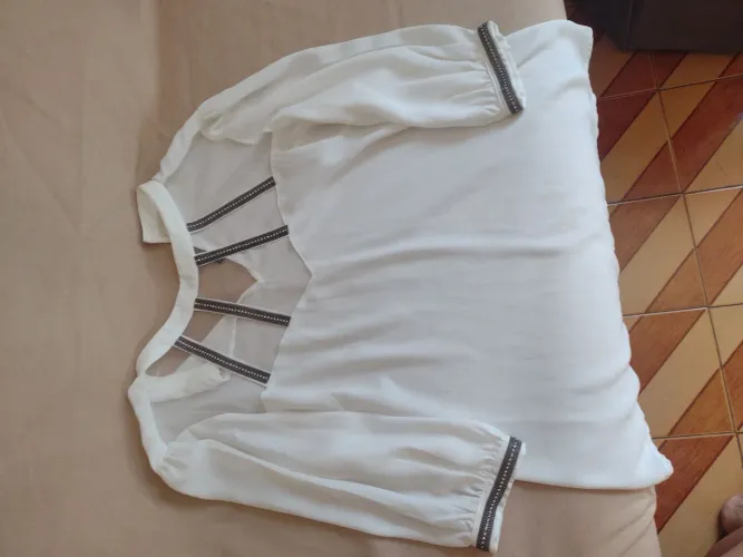 Vende-se blusa