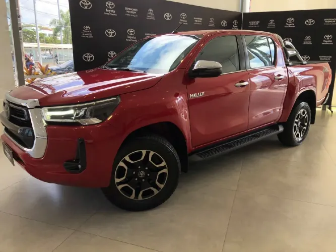 Toyota Hilux CD SRX 4X4 2.8 TDI 16V Diesel Aut. 2023
