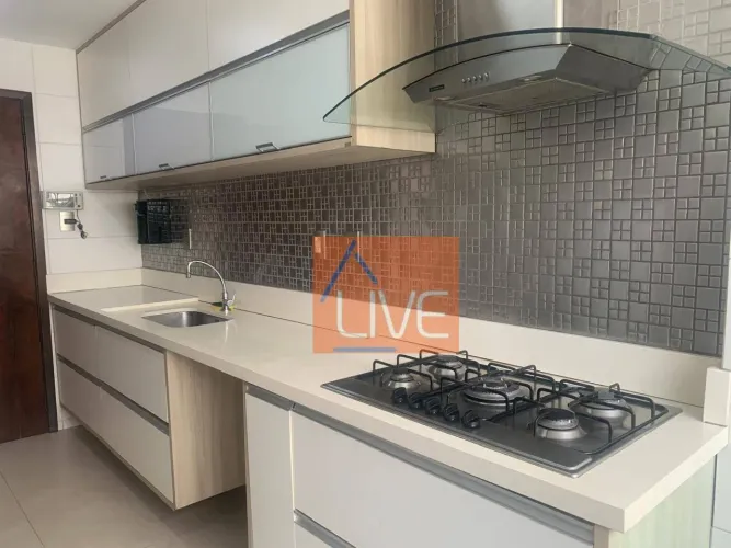 LIVE VENDE: Excelente Apartamento 3 quartos, suíte, varanda, 120 m² - R$ 800.000 - Icaraí 