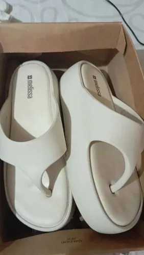 Melissa off white