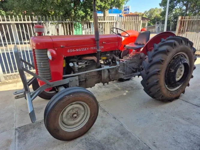 Trator Massey Ferguson 65X Eixo quadrado
