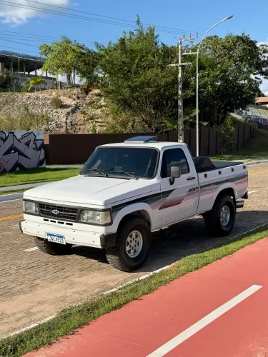 Chevrolet D-20 S / Luxe 3.9/4.0 Diesel 1995