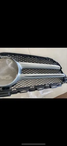 Grade frontal para Mercedes classe C de 2015 a 2021