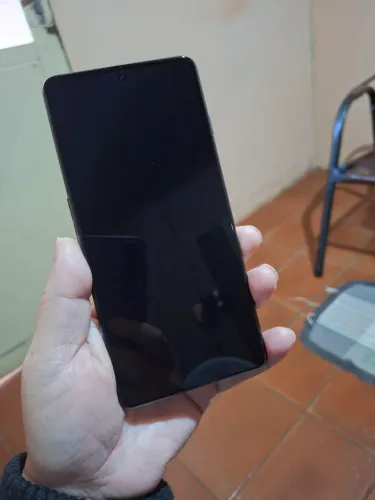 Vendo celular Poco F4 Gt 