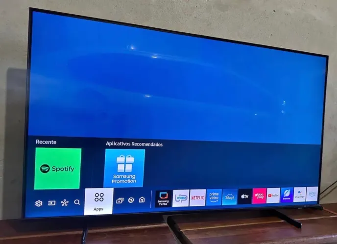 Smart 50? Samsung 4k QLED UHD Wi-Fi
