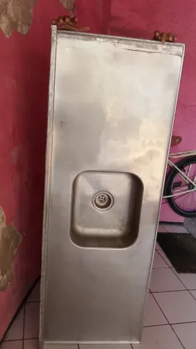 Vendo pia de cozinha aço inox em ótimo estado