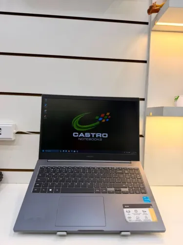 Notebook - Samsung Intel Celeron 11° Geração- 4GB RAM - 256 SSD