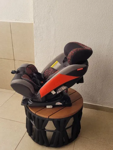Cadeirinha para carro isofix fischer price