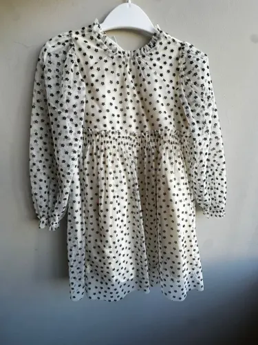 Vestido infantil Zara - Tamanho 4-5 anos - NOVO!