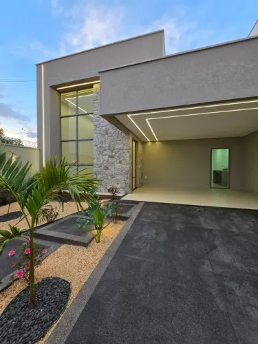 EXCELENTE CASA COM 3 SUÍTES NO RESIDENCIAL BARRAVENTO GOIÂNIA/GO