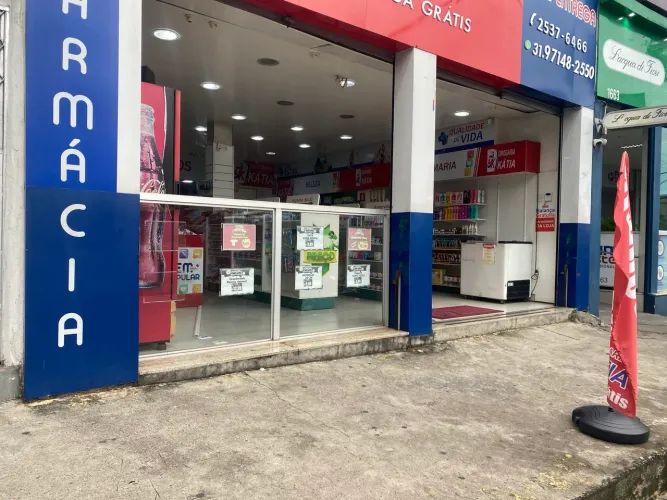 Ótima oportunidade  farmácia toda legalizada 