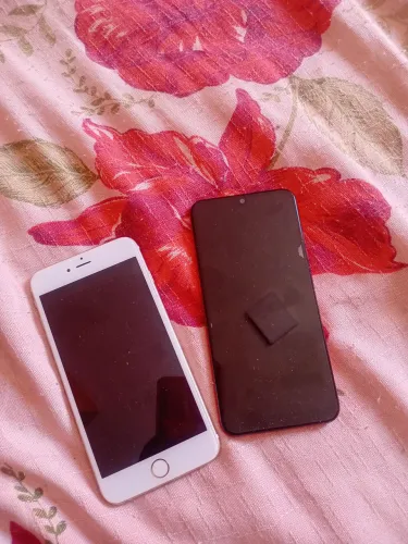 Celular pra tira as peças