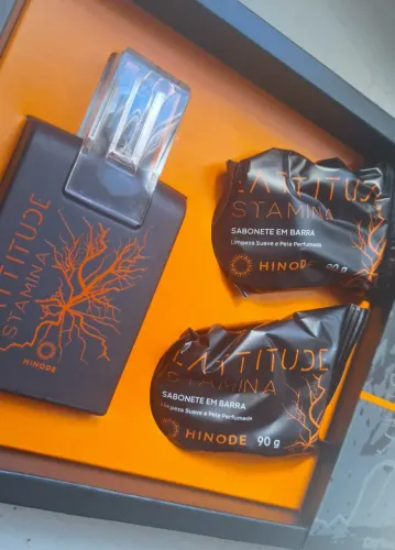 Perfume LATITUDE Stamina Lacrado Masculino 100ml com 2 sabonetes em barra 90g
