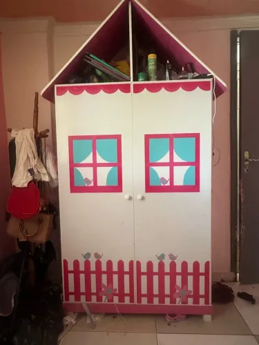 Guarda roupa infantil
