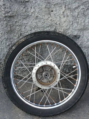 Roda cg titan honda dianteira... obs : dianteira 