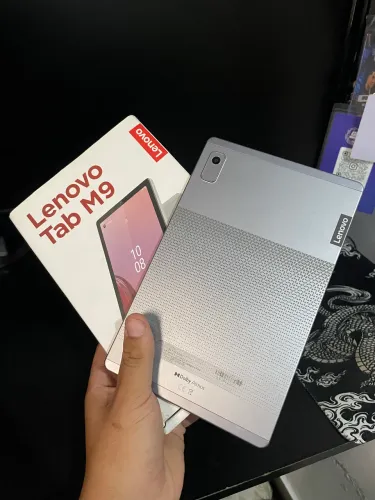 Lenovo Tab M9 4GB RAM / 64GB ? Muito Novo!!!
