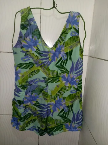 Macaquinho Curto Estampado Feminino G