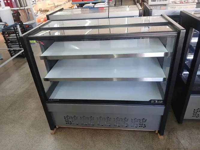 Vitrine Natural Polar 1,25M Preto Platinum 
