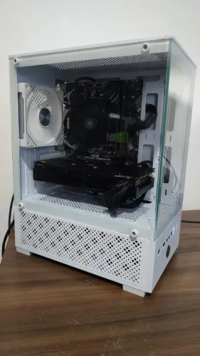 PC gamer ryzen 5 5500/rx 570/16gb ram ddr4/SSD
