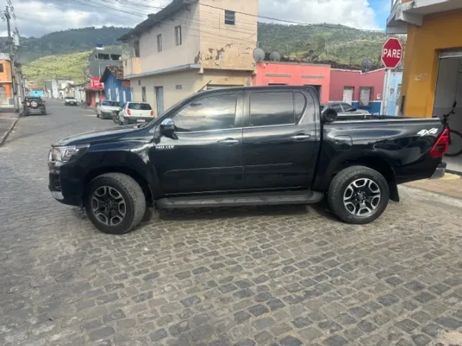 Toyota Hilux CD SRV 4X2 2.7 Flex 16V Aut. 2019