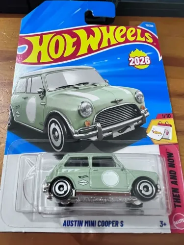 Miniatura Hot Wheels Austin Mini Coopers