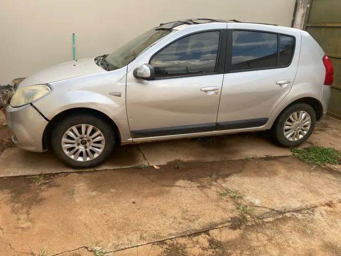 Renault Sandero Privilège Hi-flex 1.6 8V 5P 2012