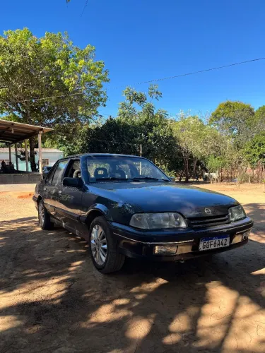 Chevrolet Monza GLS/ Hi-tech 2.0 EFI 2P E 4P 1994