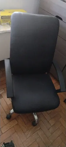 A Venda ... Cadeira Presidente