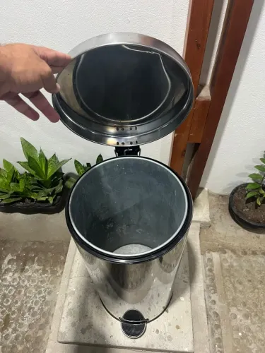 Cesto de Lixo Inox