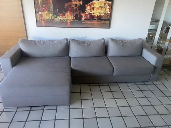 Sofá com Chaise