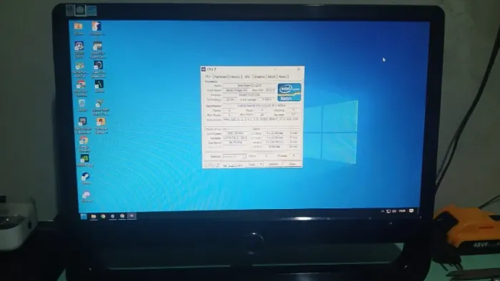 PC Gamer Completo GTX 750 Ti + Xeon 16GB SSD HD 1TB + Monitor e Periféricos RGB