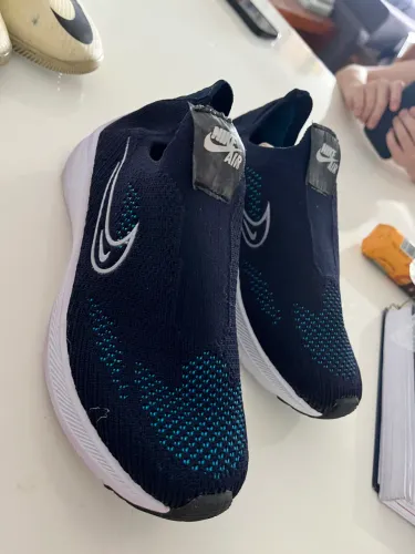 Sapatos e chuteiras 
