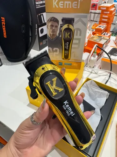 Máquina de cortar cabelo 