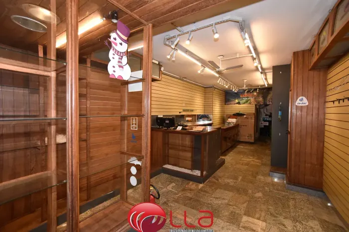 Loja para aluguel 100m² em Funcionários - Belo Horizonte - MG