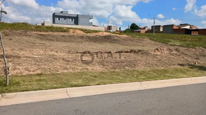Terreno em Condomínio à Venda em Votorantim-SP - Bairro Vivalegro 275,31 m² de Área