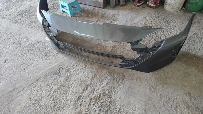 Para-choque dianteiro Sentra 2025