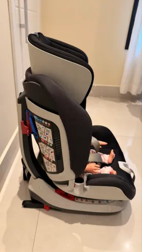 Cadeirinha Chicco Unico Plus Isofix 360° 0 a 36kg