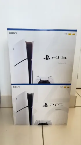 PlayStation 5 slim mídia física