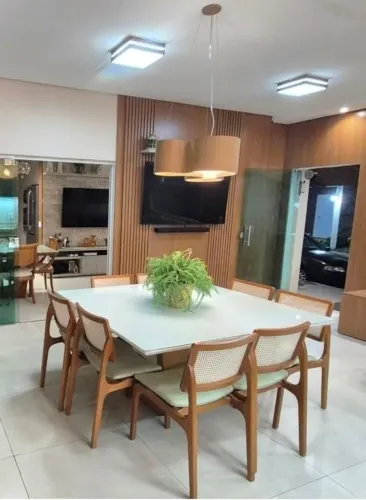 Mesa de jantar quadrada 1.50 x 1.50