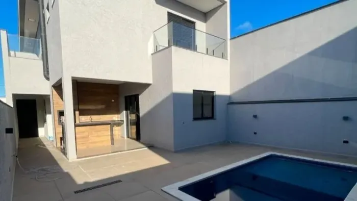 Casa à venda com 3 quartos (suítes) no Condomínio Helena Maria, Sorocaba SP