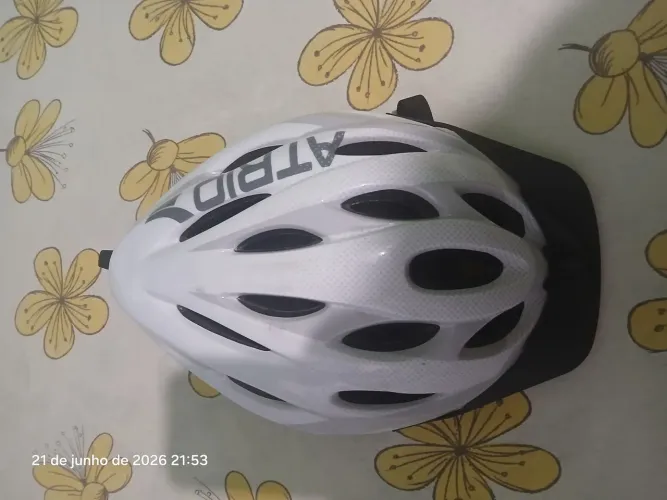 Capacete atrio
